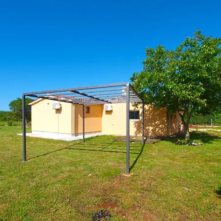 Ferienhaus House Mario 1931 *