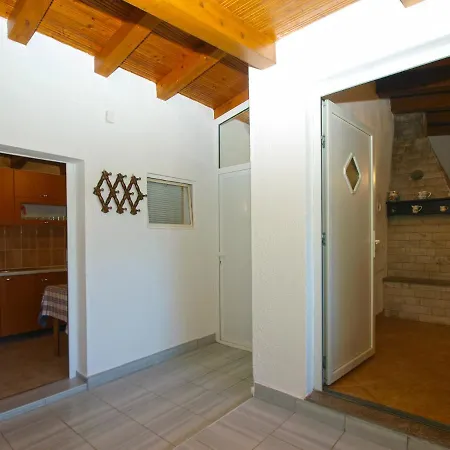 House Mario 1931 Ferienhaus *